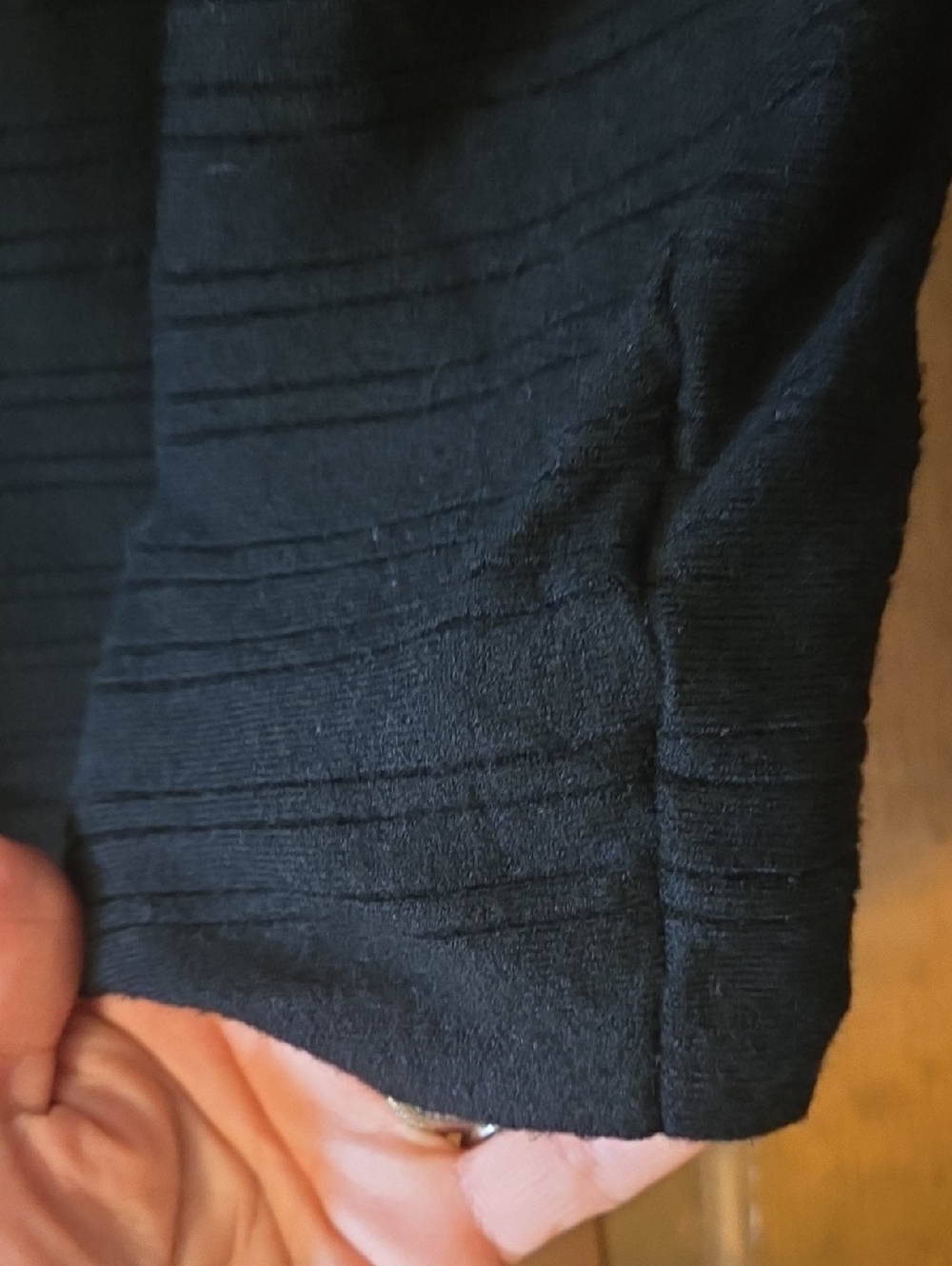 Pulse Sweater - Picture 4 of 5
